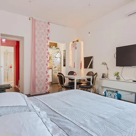 Comfort Apartment *